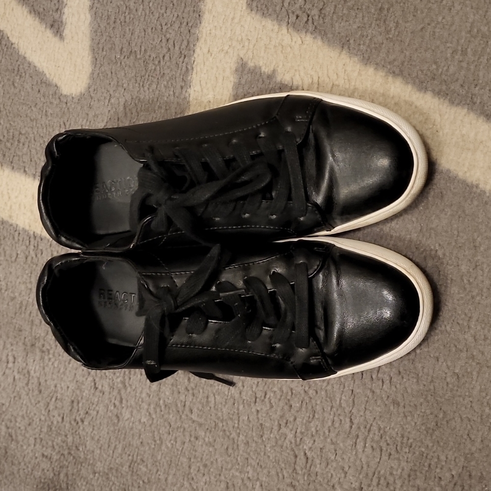 Kenneth Cole Reaction Sneakers